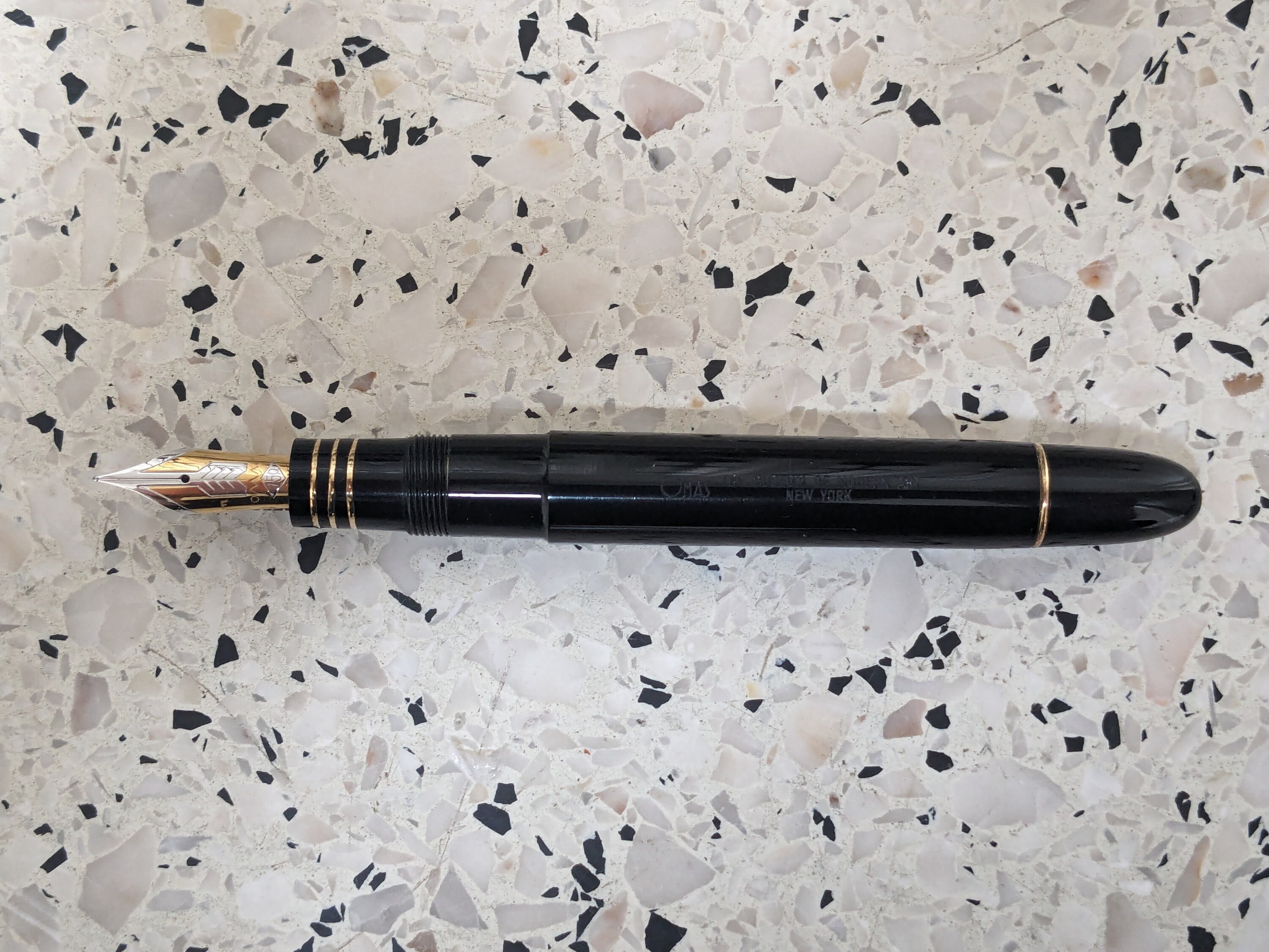 ●【OMAS/オマス】OGIVA オジバ 万年筆 18金ペン先 ブラック B 太字 幾何学模様 ピストンフィラー 黒軸 イタリア製 デッドストック品/RF348 オマス Ogiva Cocktail Vodka Lemon －NEW－ - オマス｜Pen Cluster