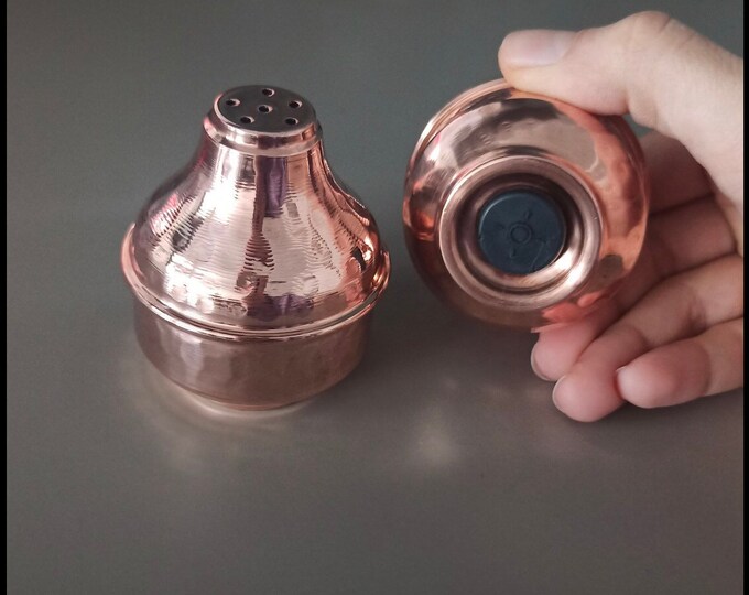 Pretty Lightweight Salt and Pepper Shakers Set Hammered Metal Copper