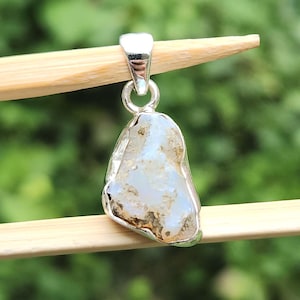 Ruwe opaalhanger voor heren | 925 sterlingzilver | Ethiopische opaal ruwe hanger | Sieraden met vuuropaal | Ruwe steen | Geboortesteen oktober| Cadeau moeder
