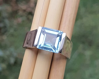 Square cut Blue Topaz Ring for Him | Fathers Gifts | Sterling Silver | Sky Blue Topaz Ring | Mens Topaz Jewelry | Twist Ring | Gift for Her