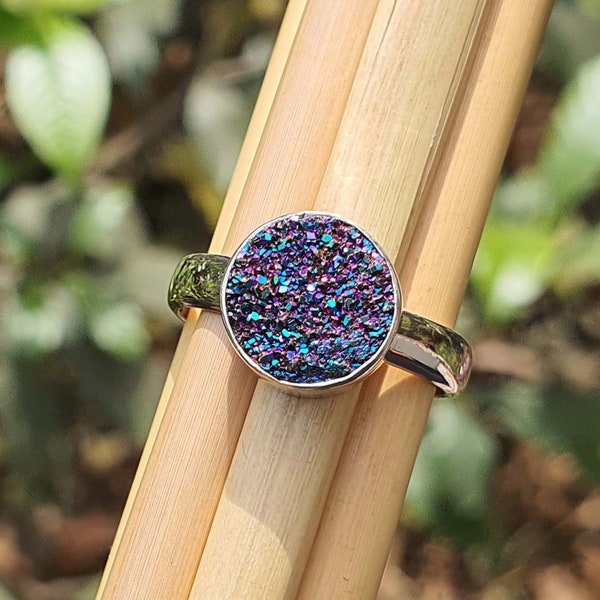 Round Titanium Druzy Ring for Women 925 Sterling Silver Engagement Ring Rainbow Druzy Ring Round Gemstone Ring Dainty Stacking Ring Mom Gift