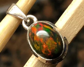 Colgante de ópalo negro en plata de ley 925: ópalo etíope negro natural, piedra natal de octubre, piedra preciosa ovalada, regalo de aniversario para él.