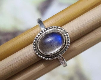 Oval Labradorite Ring | Rainbow Fire Ring | Handmade Ring| Sterling Silver Ring | Boho Ring| Women Ring | Gift for Her | Labradorite Jewelry