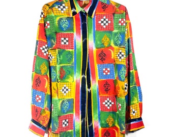 Camicia Versus Versace anni &#39;90 in cotone colorato, a quadri con stampa tipo batik, in ottime condizioni.