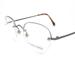 Romeo Gigli RG65  minimal square shaped gunmetal coloured metallic semi-rimless eyeglasses frames, NOS 80s Italy