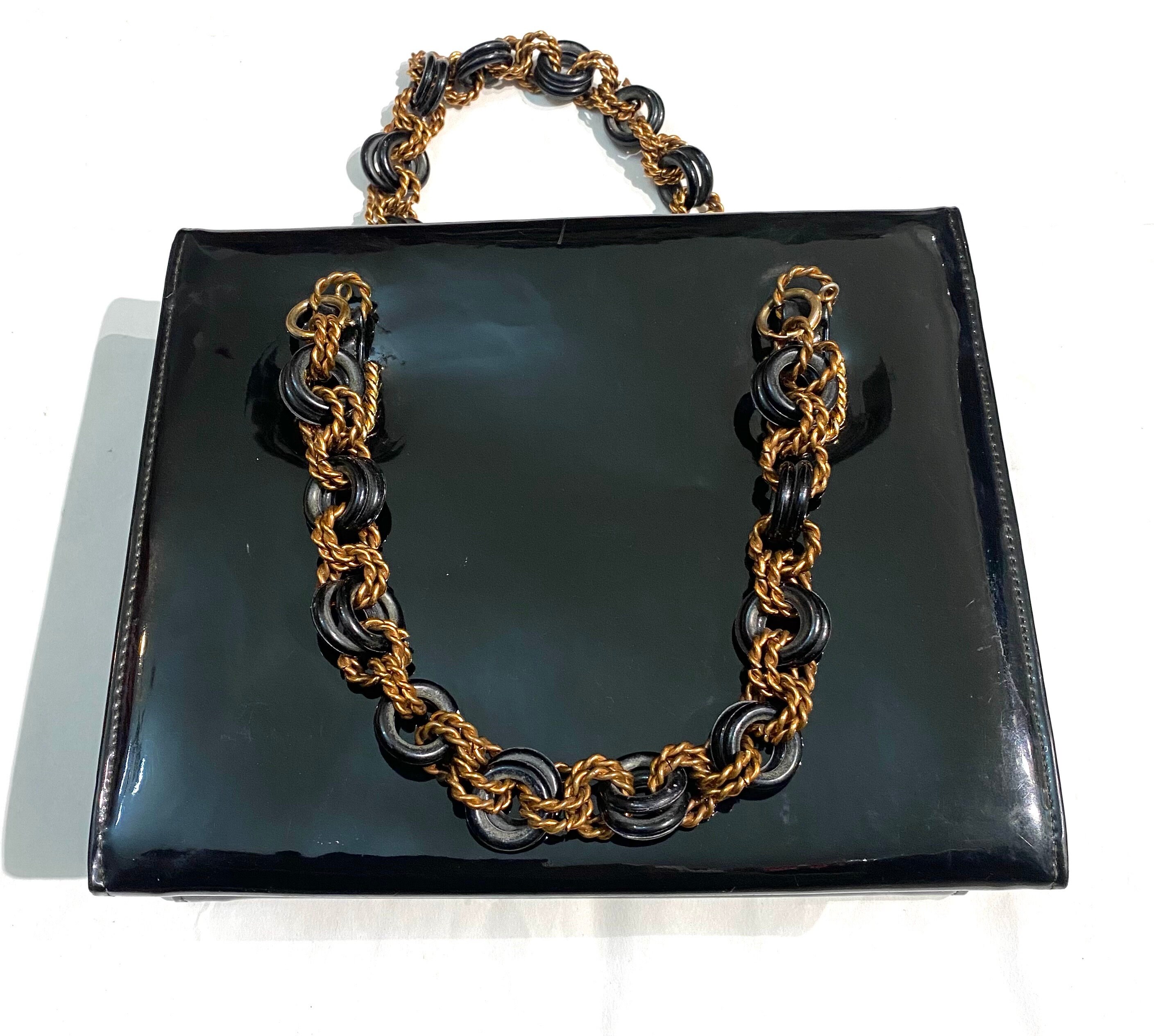 ★SCULPTOR★ Granny Lucite Handle Bag Black SC24S516BK Granny Lucite Handle Bag Black – Sculptor