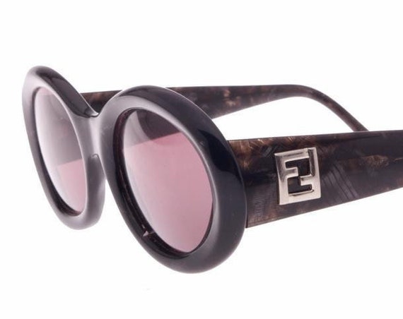 FENDI パールサングラス 美品フェンディ FENDI FOG369.VIT FOXSY