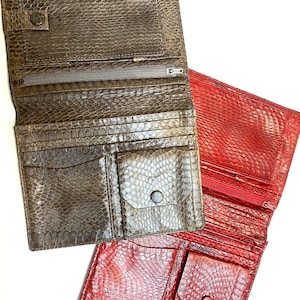 Snake leather ladies wallet with detachable checks holder, 2 colors , 1980s NOS Italy