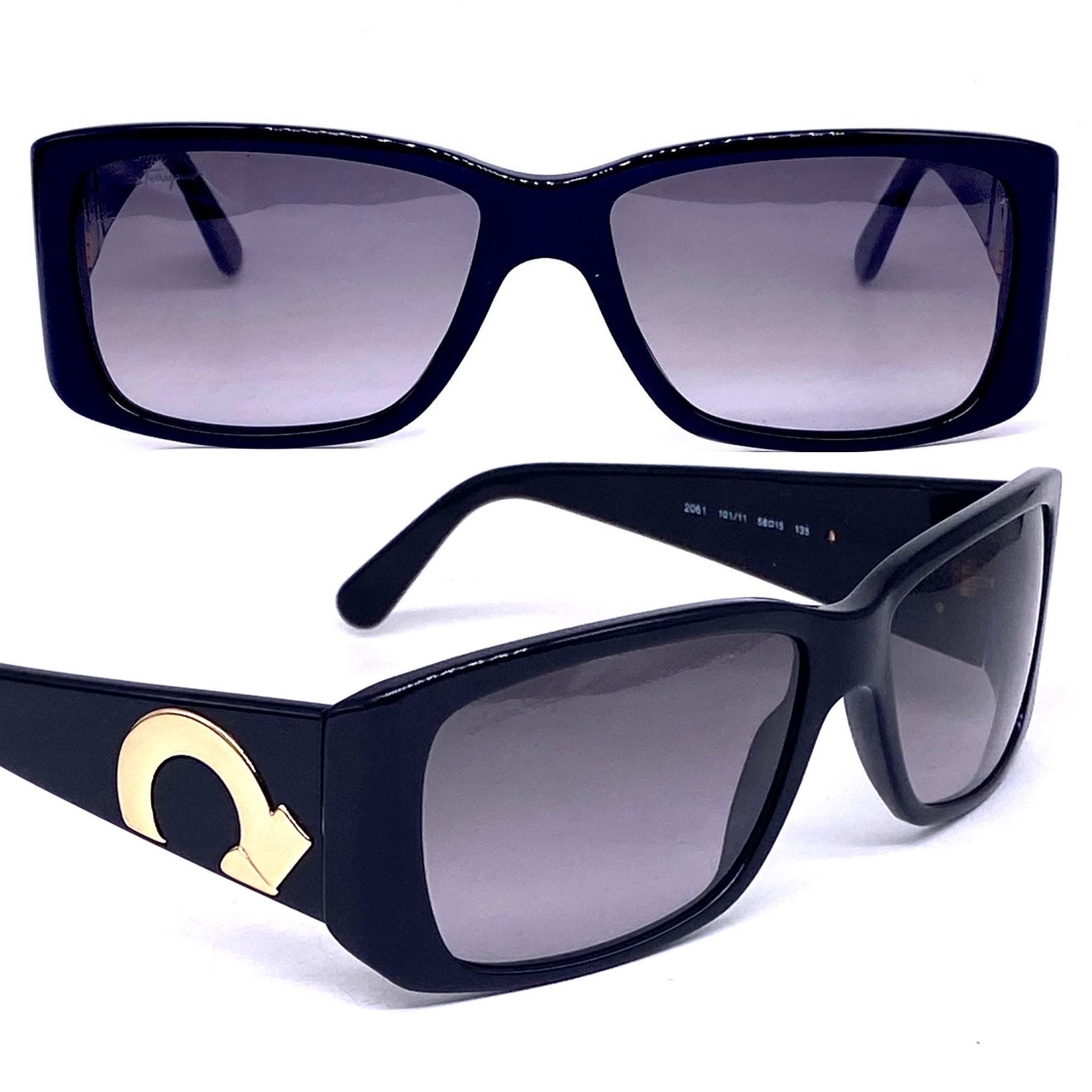 S Ferragamo Black Rectangular Acetate Sunglasses W Golden  display picture 2