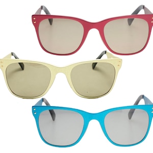 MV Classic wayfarer sunglasses light & Sturdy metal, Matt finish in 4 colorways, NoS 80s Italy