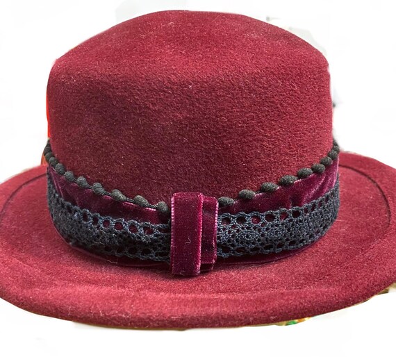Vintage Burgandy Floral Da-Me Women\'s Rabbit Hair Felt Hat Made in Italy Boho Pedrotti Vtg 60s Ladies Burgundy Rabbit Hair Felt Hat, NOS  main image 2
