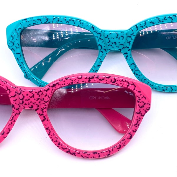 Occhiali da Sole Cateye Jet Set più cool degli anni '90 in rosa neon o verde acqua, NOS fatti a mano in Italia