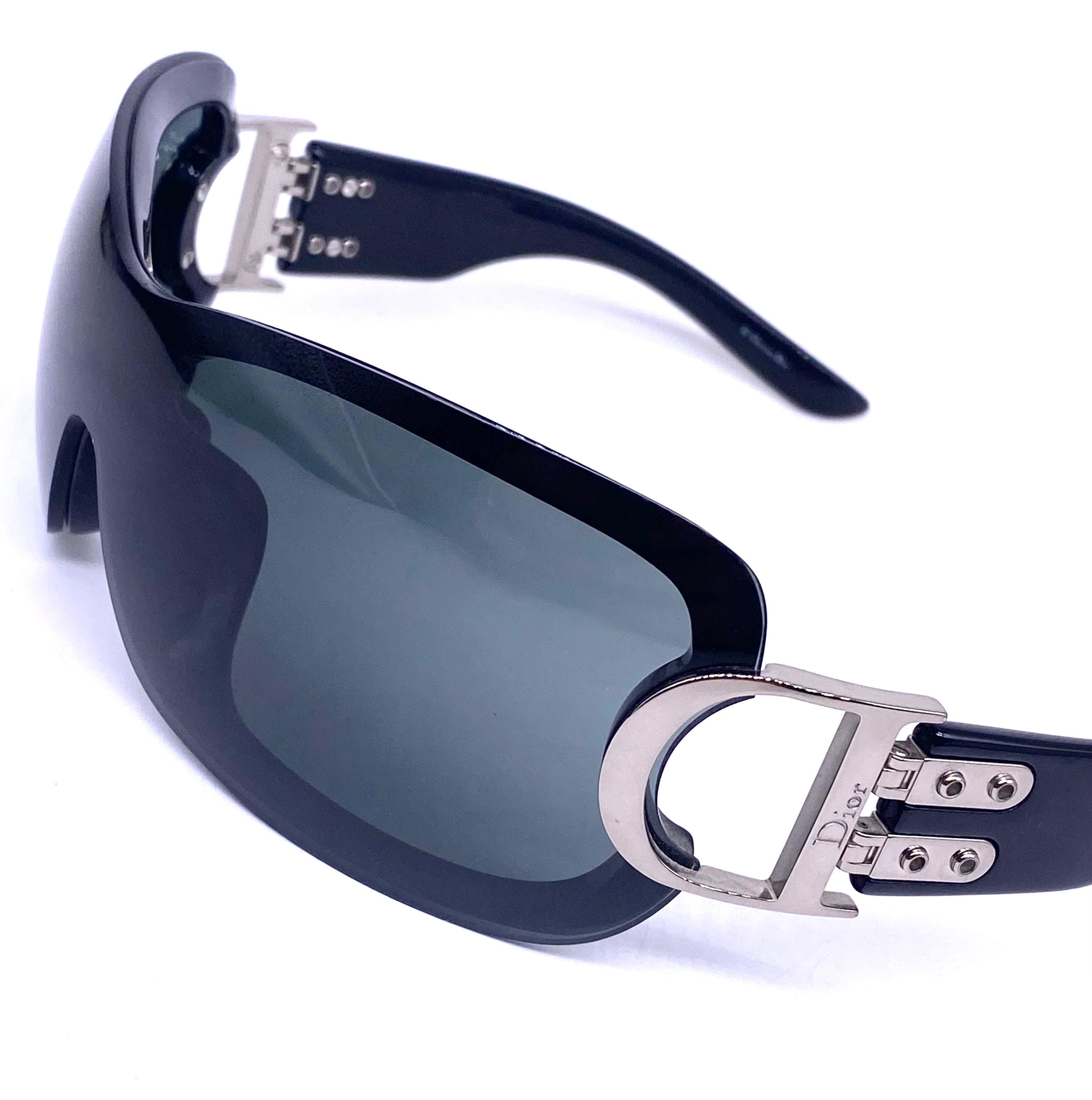 Dior Airspeed 2 Shield Sunglasses Vintage Dior Airspeed 2 Shield Sunglasses: Khaki Frame  main image 4