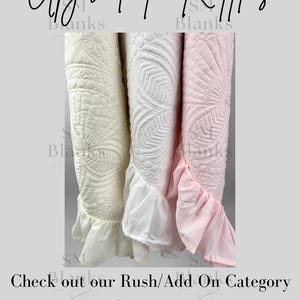 Goldendoodle Baby Girl Blanket Golden Doodle Nursery Decor Embroidered Name Baby Heirloom Quilt Personalized Golden Doodle Baby Shower Gift Bild 7