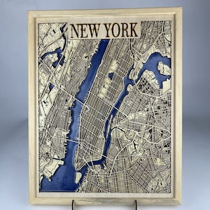 Carte en couches découpée au laser de la ville de New York en résine époxy / carte 3D / plan de la ville fait main / cadeau de mariage / cadeau de pendaison de crémaillère / cadeau d'anniversaire