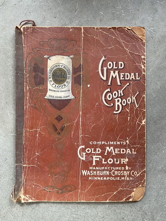 1904 Gold Medal Cook Book  Antique Cookbook