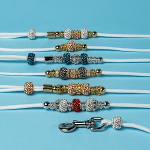 Paracord Showleine für Hunde: Starkes Seil mit glänzenden Perlen Bild 4