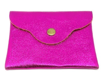 Porte monnaie en cuir véritable couleur fuchsia brillant pour femme - Finitions dorées - Bouton-poussoir - Mode accéssoire.