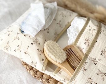 Aanpasbare katoenen gaas luiertas voor het opbergen van luiers en babydoekjes.