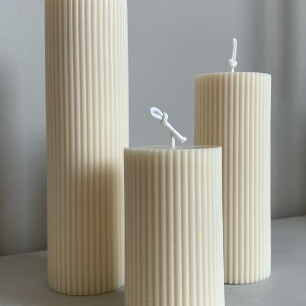 The ribbed pillar candles