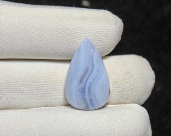 Blauwe kanten agaat cabochon, genezende kristalsteen (26 x 16 x 5 mm)