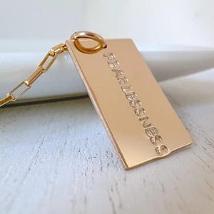Collar rectangular con nombre personalizado - Collar de estilo viral - Colgante con inicial personalizado - Collar con nombre - Collar para madres - Regalo con palabras positivas