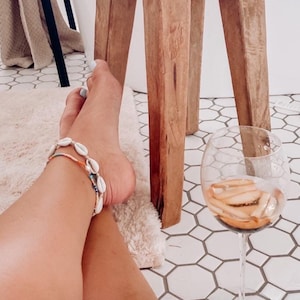 Natürliche Kauri Muschel - Puka Muschel Fußkette - Erwachsene oder Kinder Puka Muschel Fußkette - Strand Liebhaber Urlaub Schmuck - Meer Liebhaber Geschenk - Echte Muschel