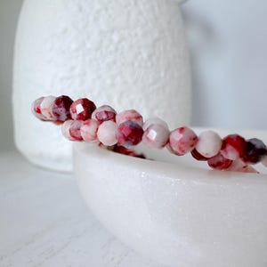 Mama and Mini Matching Stone Bracelet Set, Pink and Red Stone Bracelet, Mother Daughter Set, Mom Gift, Baby Bracelet Gift, Baby Shower Gift