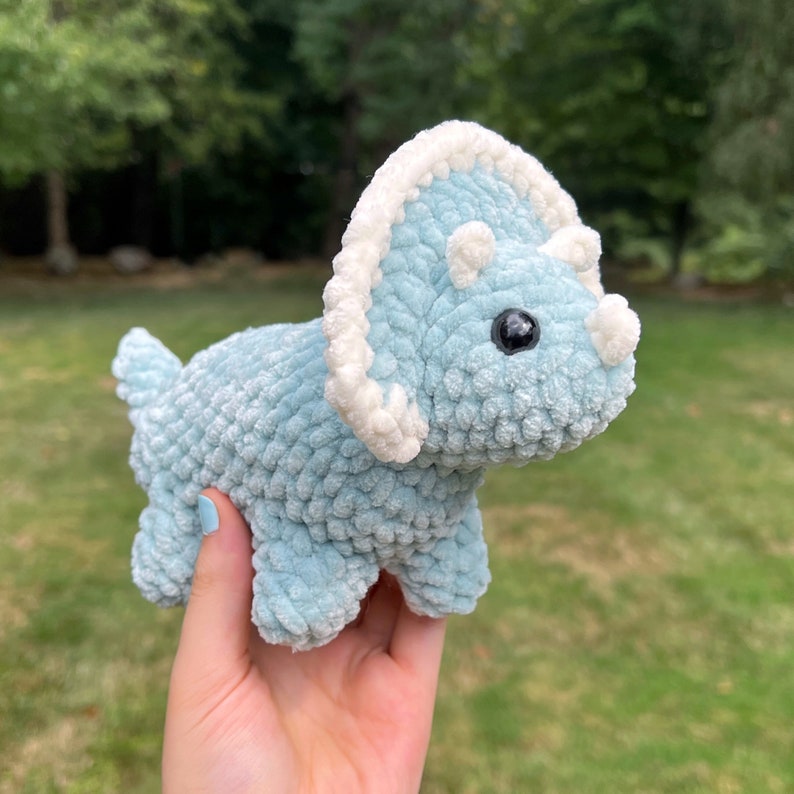 No-Sew Triceratops Crochet Amigurumi PDF Pattern image 4