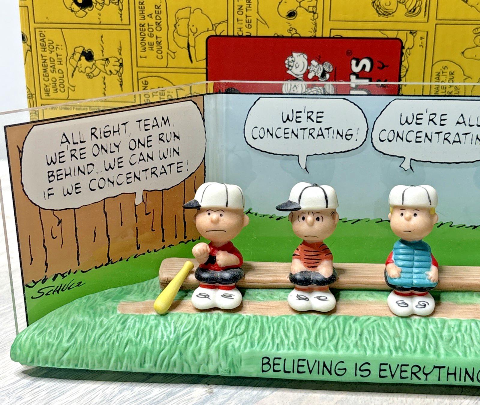 Hallmark -peanuts Gallery - the Winning Team - Limited Edition