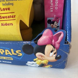 Set de peluches y accesorios de Minnie Mouse de Disney Toon Pals, NUEVO en caja. imagen 9