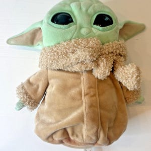 Mattel Star Wars The Child (Grogu / Baby Yoda) Plush image 1
