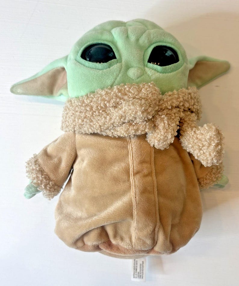 Mattel Star Wars The Child (Grogu / Baby Yoda) Plush image 1