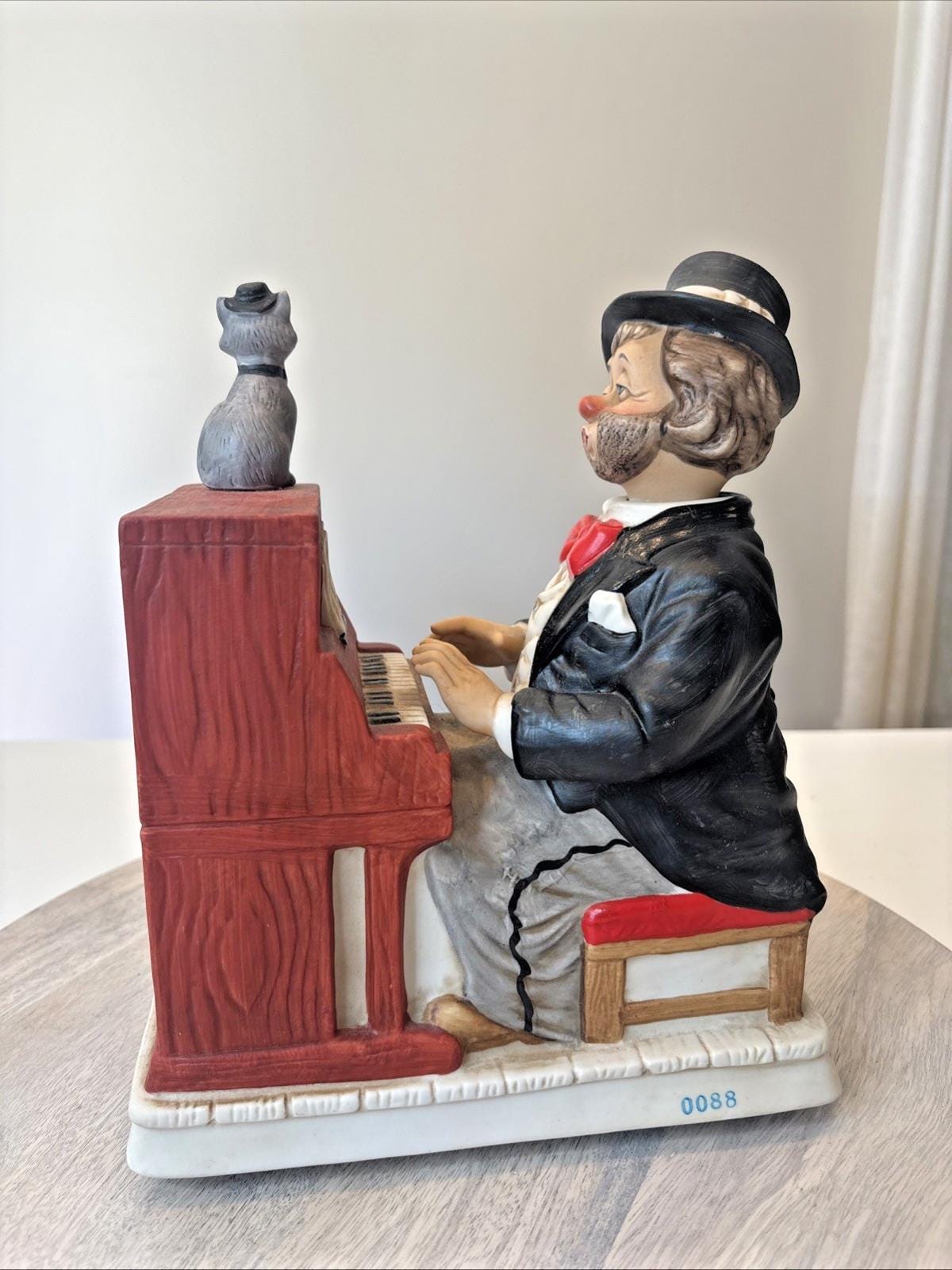 Melody in Motion - Etsy