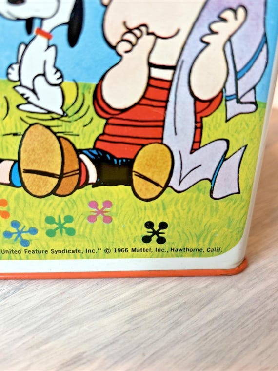 Vintage 1966 Mattel Snoopy Jack-in-the-box Music Box – Peanuts - Etsy