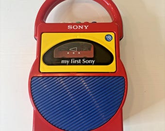 Vintage My First Sony TCM-4000 Cassette Player Recorder Red Sings DNW