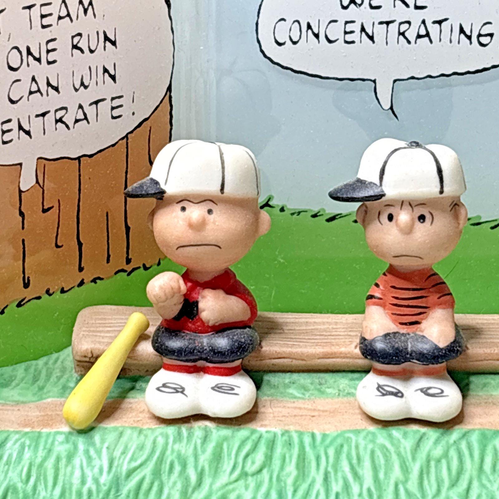 Hallmark -peanuts Gallery - the Winning Team - Limited Edition