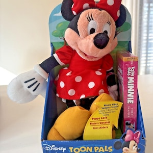 Set de peluches y accesorios de Minnie Mouse de Disney Toon Pals, NUEVO en caja. imagen 1
