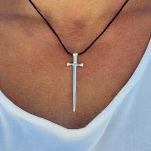 Schwert Anhänger Halskette, Herren Silber Halskette, Herren Anhänger, Herren Schmuck, Sterling Silber, Lange Tropfen Halskette, Schwert Halskette, Geschenk für Ihn