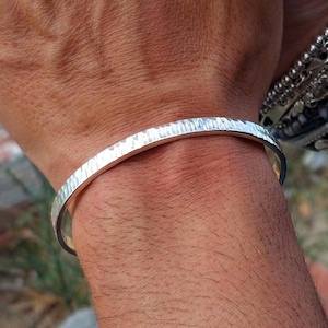Men's Hammered Cuff Bracelet in Solid 950 Silver • Minimalist Modern Adjustable Open Bangle