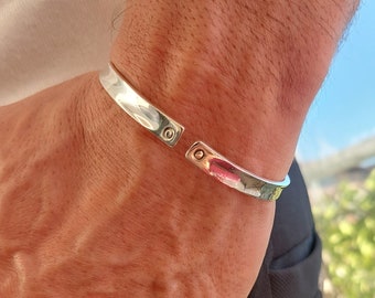 メンズミニマリストシルバーカフブレスレット、男性用オープンバングル