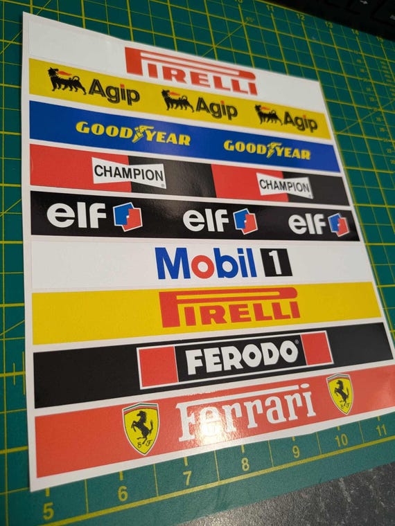 Foglio di adesivi per decalcomanie Scalextric Grid Slot Car Model Racing 1/32 - 8 adesivi - Italia