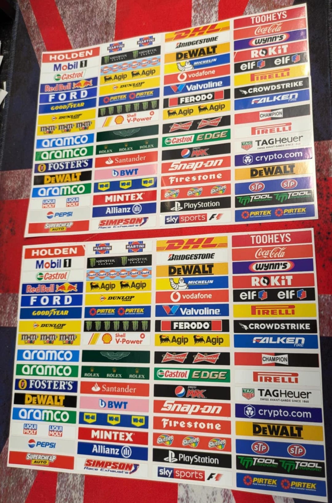 Foglio Adesivi Decalcomanie Scalextric Per Slot Car 1/32 E 1/24: 32 Adesivi