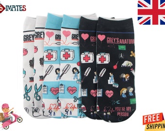 Doctor Nurse Print Grey's Anatomy Cotton Happy Socken - Lässige, kreative, weiche und bequeme Neuheit Fans Geschenke