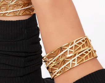 Pave-Accented Gold Bangle Bracelet