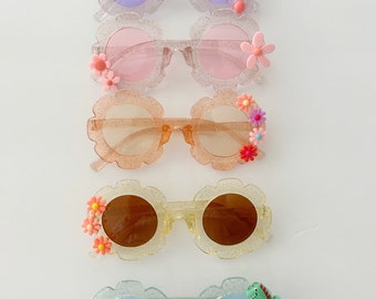 children's/kids/baby GLITTER flower sunnies