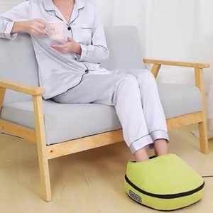 Body and Foot Heat and Vibe Massager image 1
