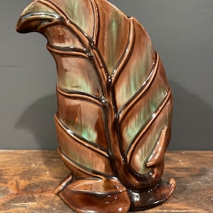 Vintage Royal Haeger Brown with Green Accents Leaf Vase