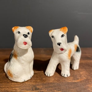 Vintage Airedale Terrier Figurines: Mid-Century Porcelain Dog Pair