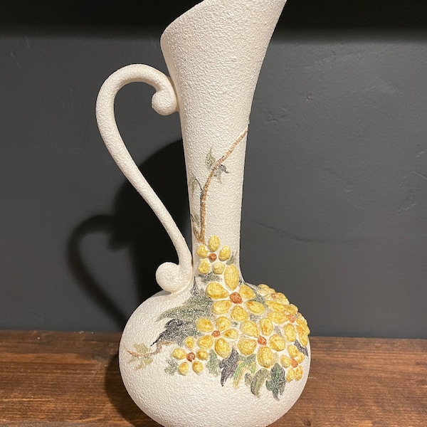 Fun Retro Pitcher with Stucco Finish and Daisy Floral Design, Mid Century Vintage, Hand Painted, Mid Century Boho Styling